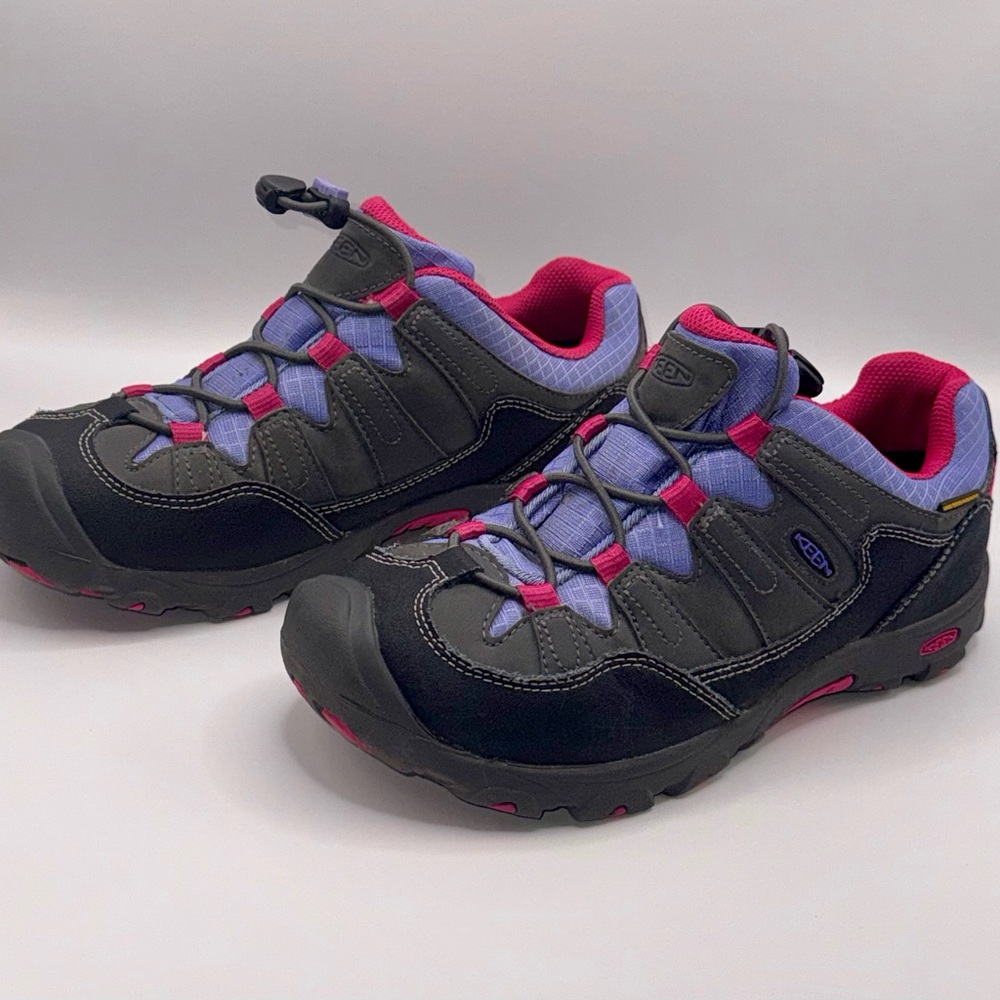 Keen Women's Black with Lavender & Pink Low Hiking Shoes - Picture 4 of 6